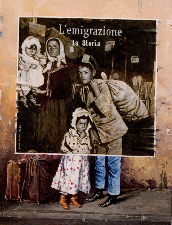 L'emigrazione la storia che continua.jpg